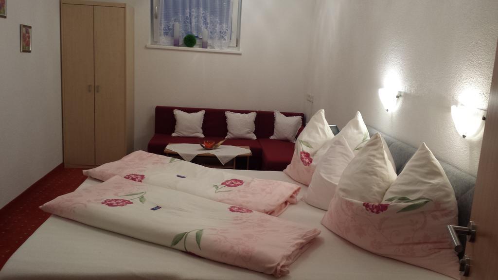 Appartment Christine Лангенфельд Номер фото